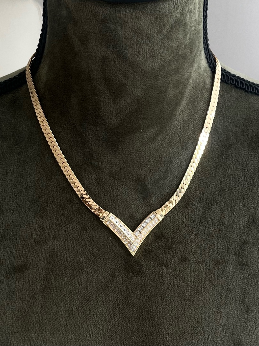 Authentic Vintage Dior V Shape Square Rhinestone Pav Gold Chain Choker Necklace